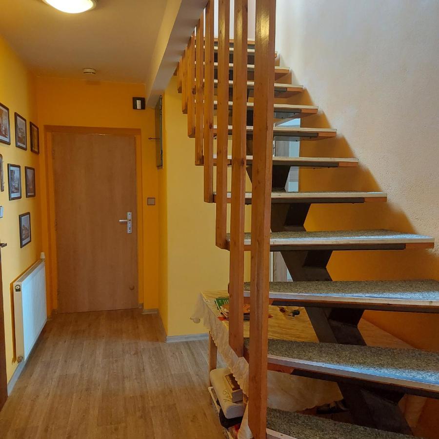 Kreativ Apartment Karlovy Vary Exterior photo